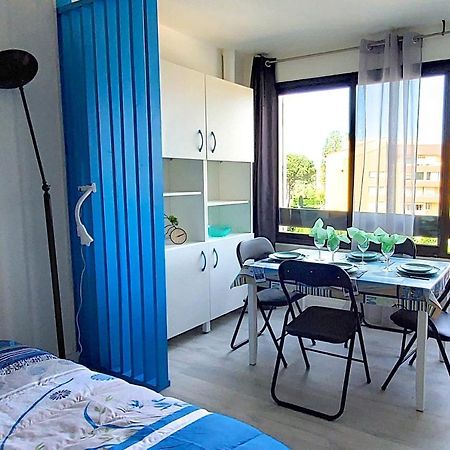 Hypercenter 27 M With Wifi And Shared Pool Lejlighed Fréjus Eksteriør billede
